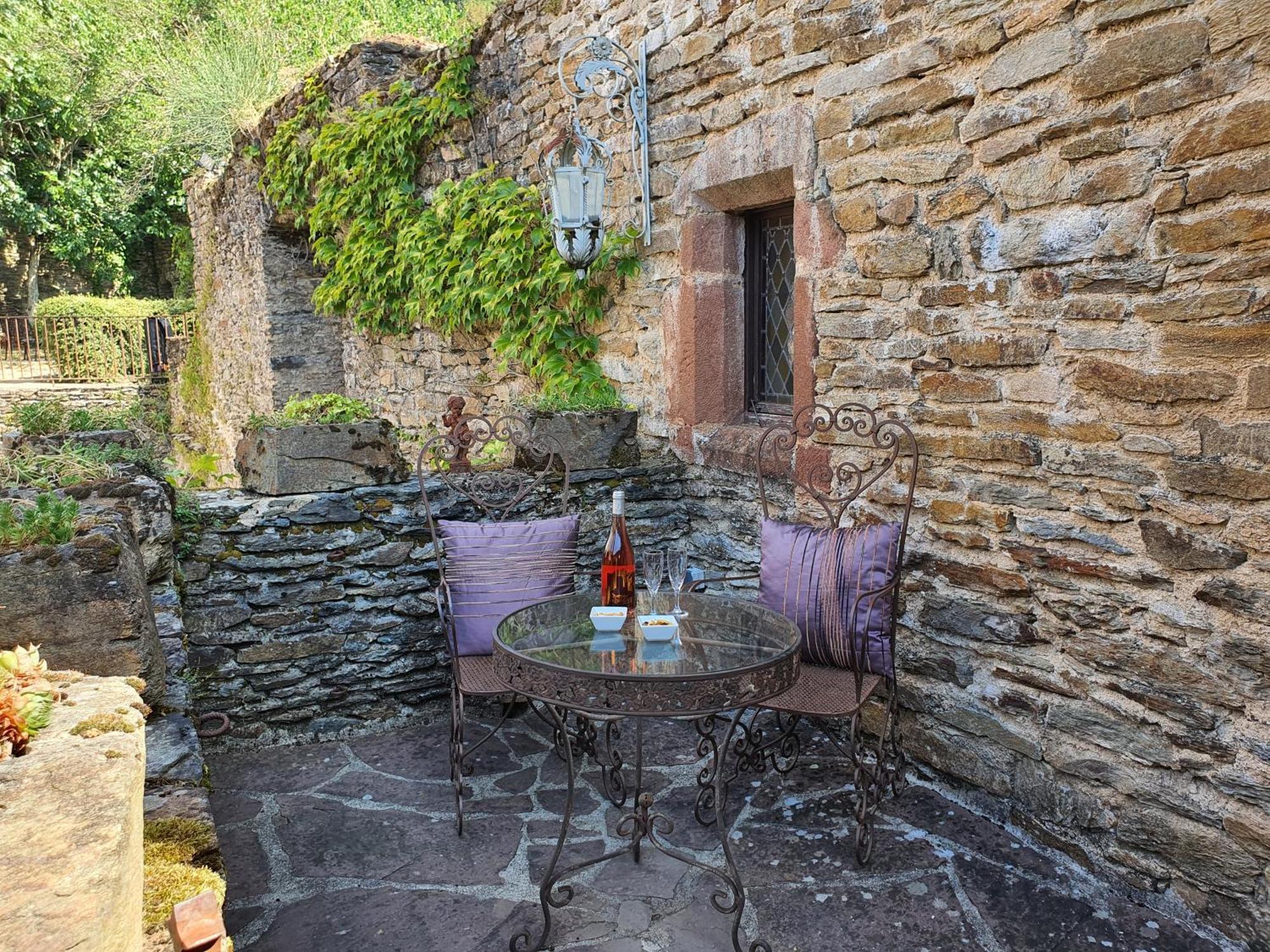 Chambre D'Hotes Au Chateau De Belcastel Belcastel  Экстерьер фото